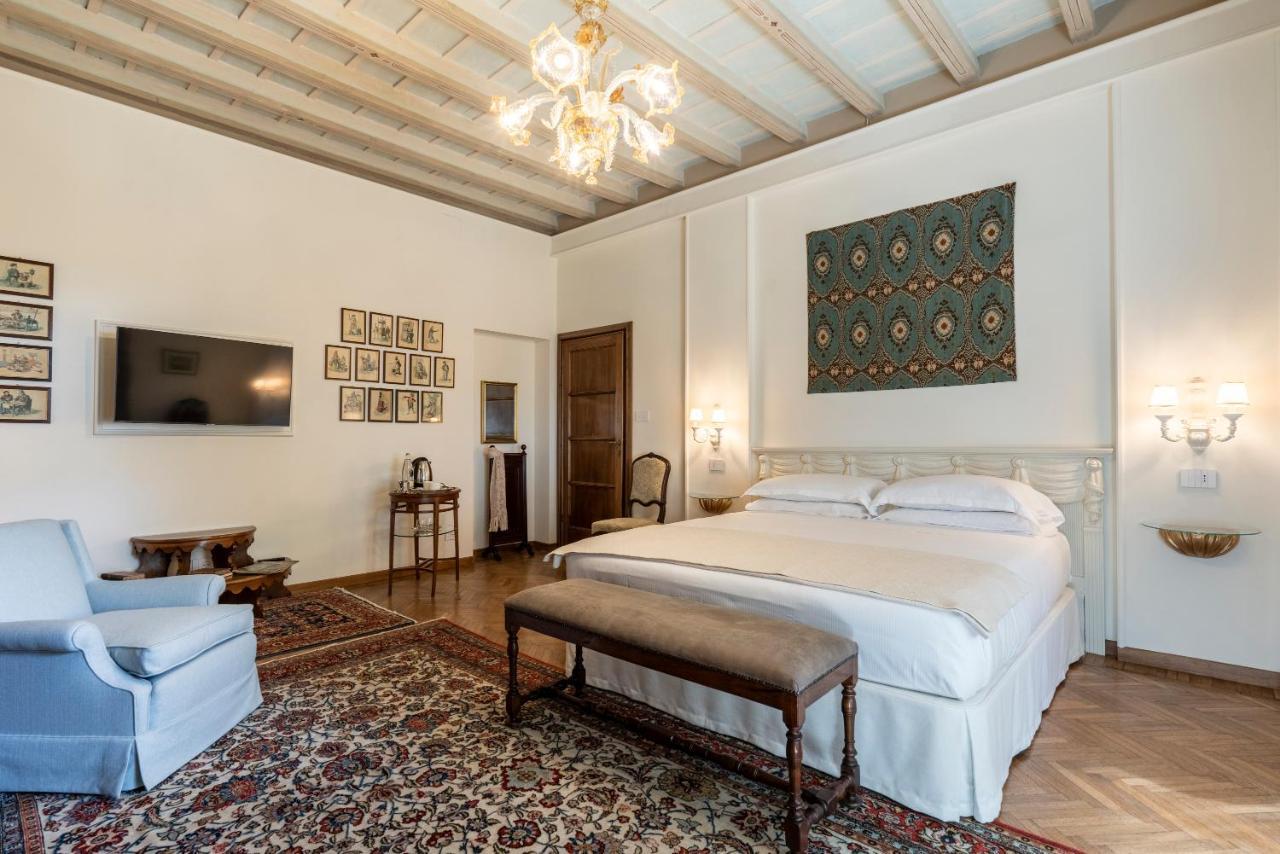 Foresteria Di Palazzo Radici Bergamo Kültér fotó